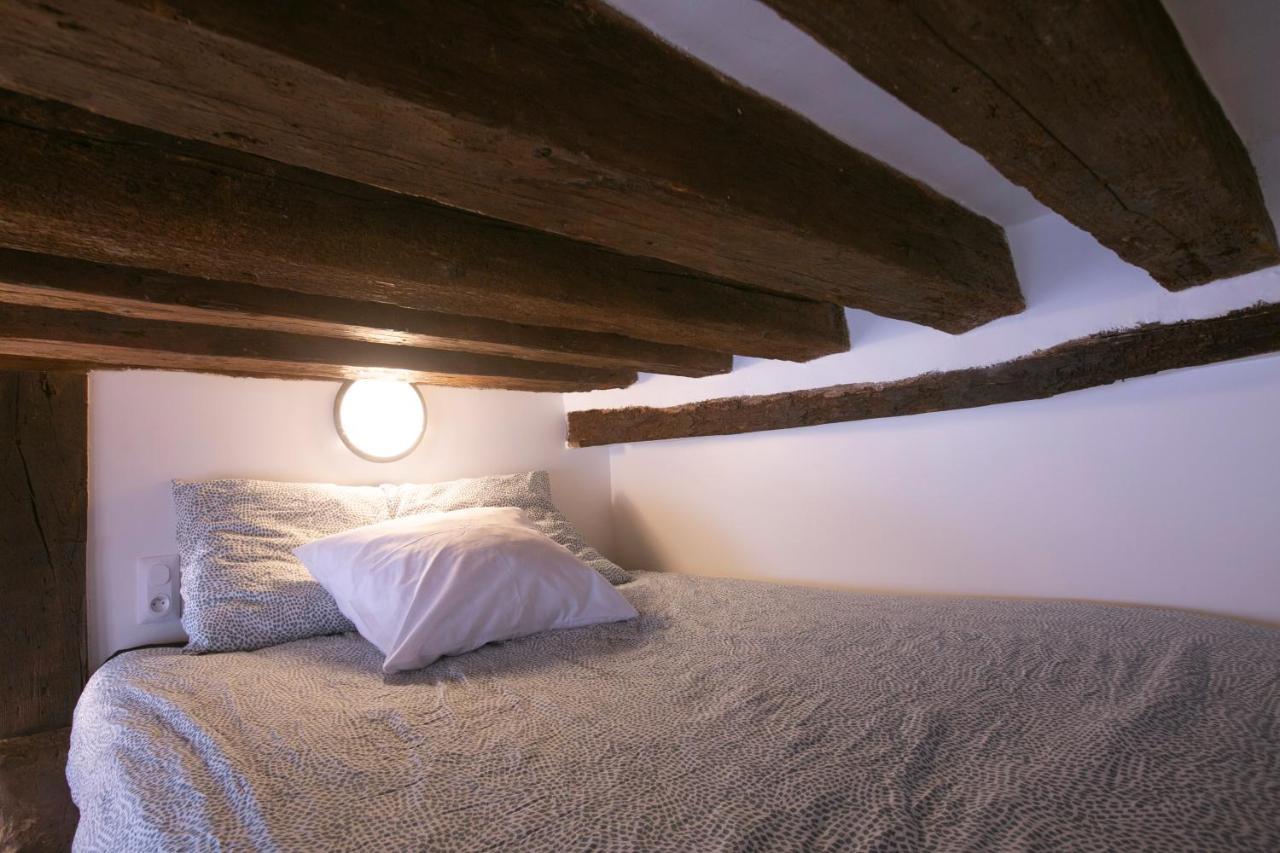 Authentic Apartment In Center Of Parisian Marais מראה חיצוני תמונה